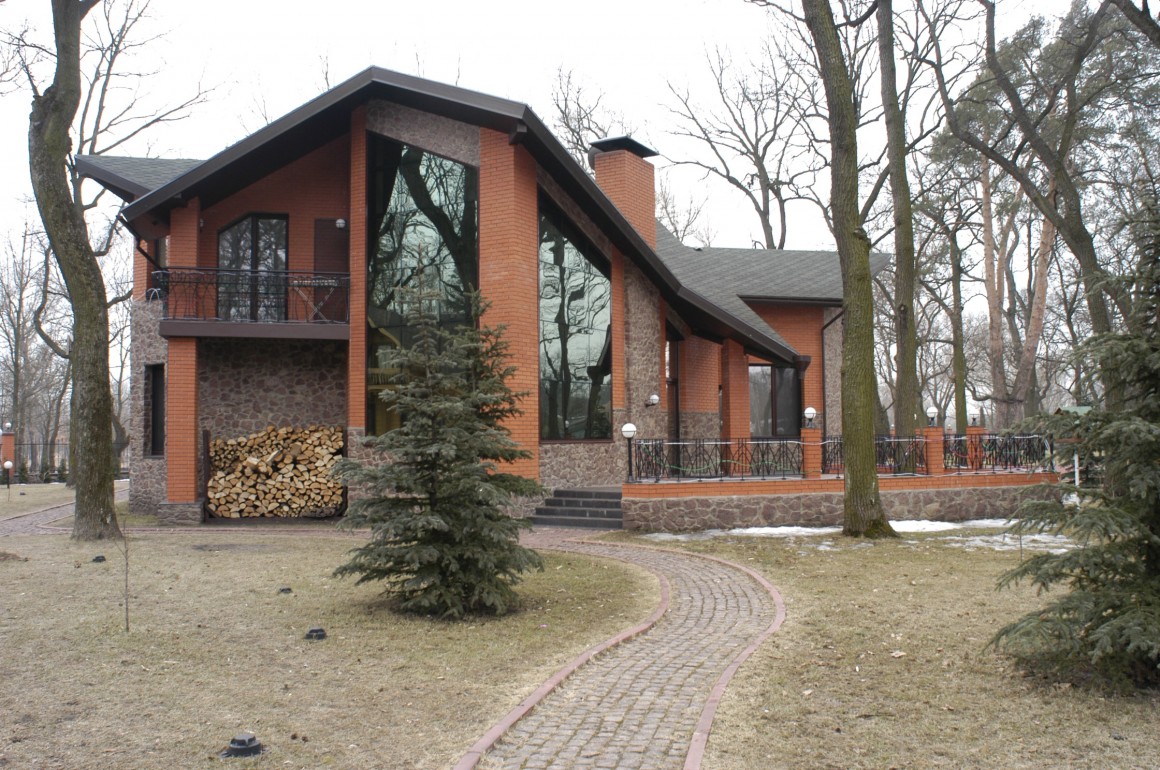 Житловий будинок, Київська область, Україна