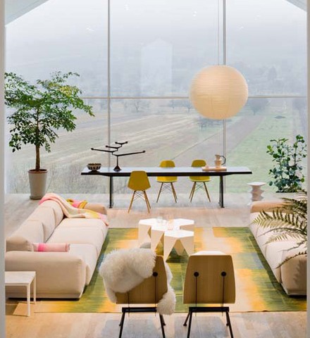 Фірмовий магазин Вітра, Німеччина