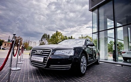Автосалон Audi Центр Харьків Схід