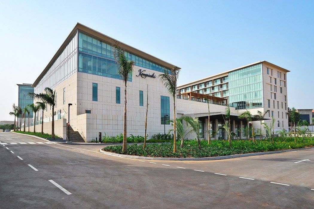 Готель Kempinski Gold Coast